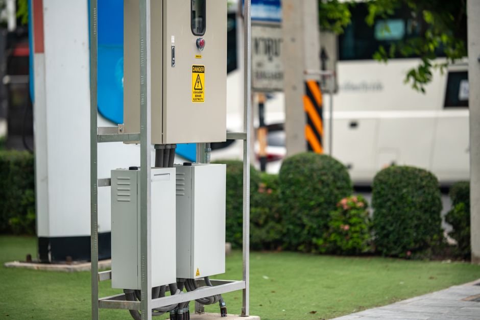 energy storage system and electric vehicle charging equipment installation energy storage system and electric vehicle charging equipment installation